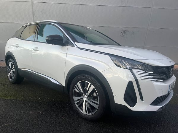 Peugeot 3008 MPV, Diesel, 2024, White