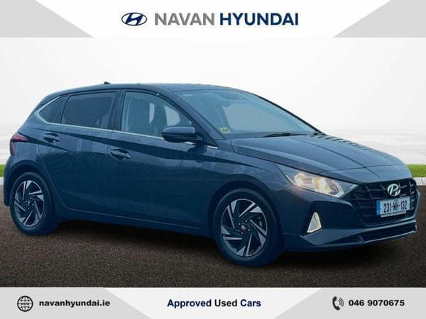 Hyundai i20 Hatchback, Petrol, 2023, Grey