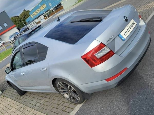Skoda Octavia Hatchback, Diesel, 2017, Silver