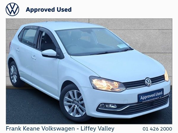 Volkswagen Polo Hatchback, Petrol, 2016, White