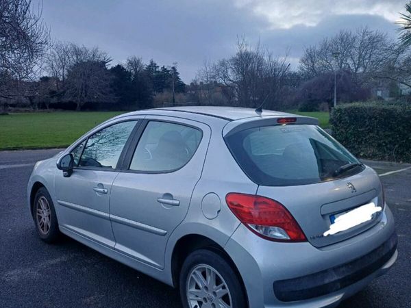 Peugeot 207 Hatchback, Diesel, 2011, Silver
