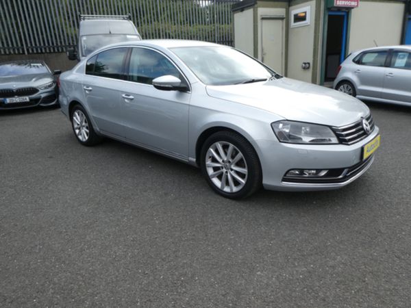 Volkswagen Passat Saloon, Diesel, 2013, Silver