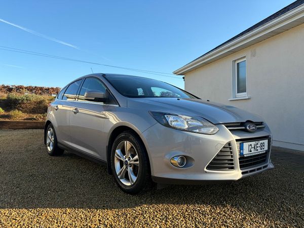 Ford Focus Hatchback, Diesel, 2012, Grey