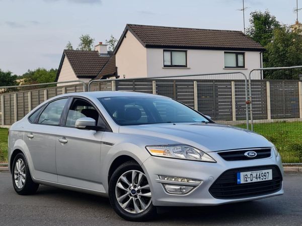 Ford Mondeo Hatchback, Diesel, 2012, Silver