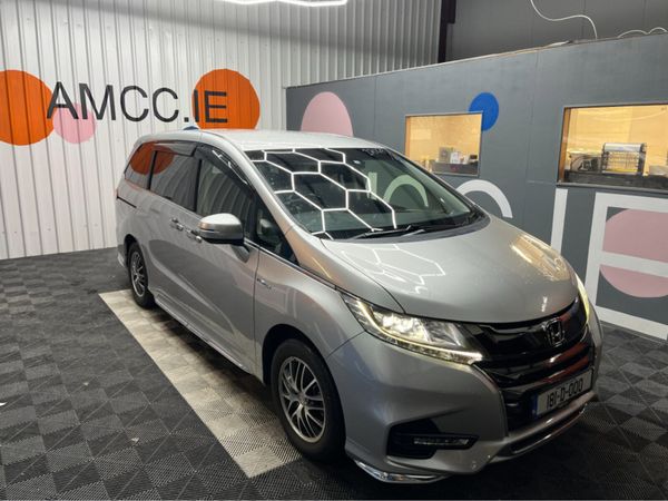 Honda Odyssey MPV, Petrol Hybrid, 2018, Grey