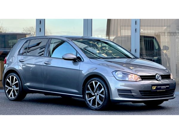Volkswagen Golf Hatchback, Diesel, 2015, Grey