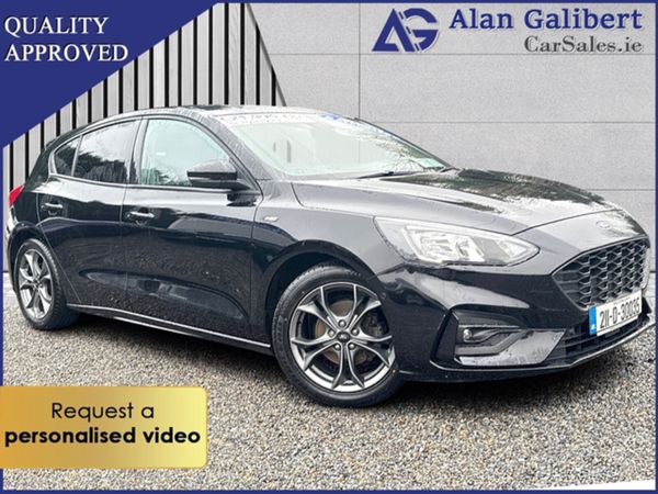 Ford Focus Hatchback, Petrol Hybrid, 2021, Black