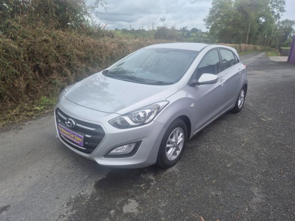 Hyundai i30 Hatchback, Diesel, 2015, Silver
