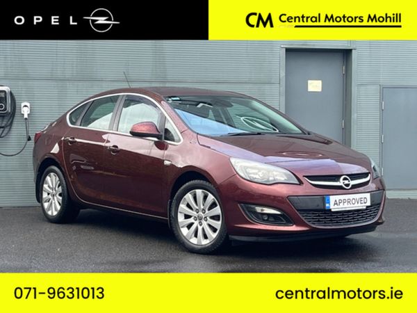 Opel Astra Saloon, Diesel, 2018, Red