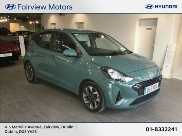 Hyundai i10 Hatchback, Petrol, 2024, Green