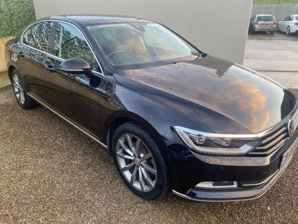 Volkswagen Passat Saloon, Diesel, 2019, Black