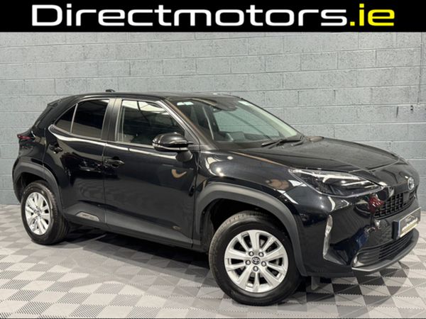 Toyota Yaris Cross Hatchback, Petrol Hybrid, 2024, Black