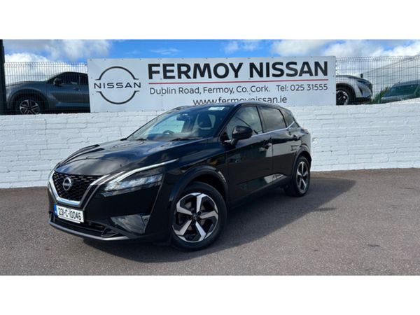 Nissan Qashqai MPV, Petrol, 2023, Black