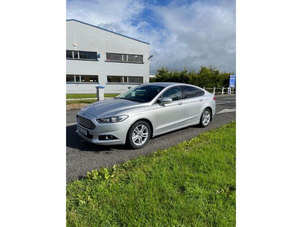 Ford Mondeo Hatchback, Diesel, 2018, Grey