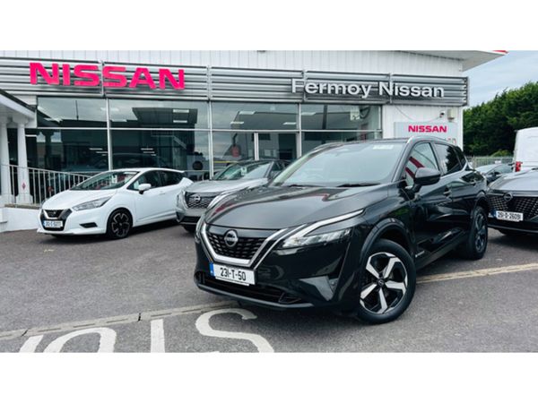 Nissan Qashqai SUV, Petrol Hybrid, 2023, Black