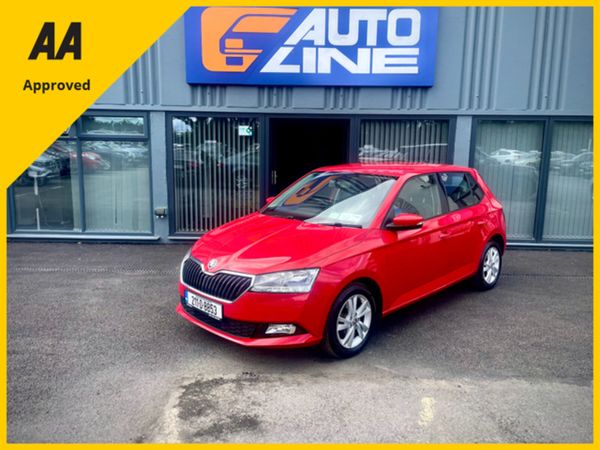 Skoda Fabia Hatchback, Petrol, 2021, Red