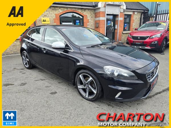 Volvo V40 Hatchback, Diesel, 2013, Black