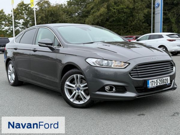 Ford Mondeo Hatchback, Diesel, 2017, Grey