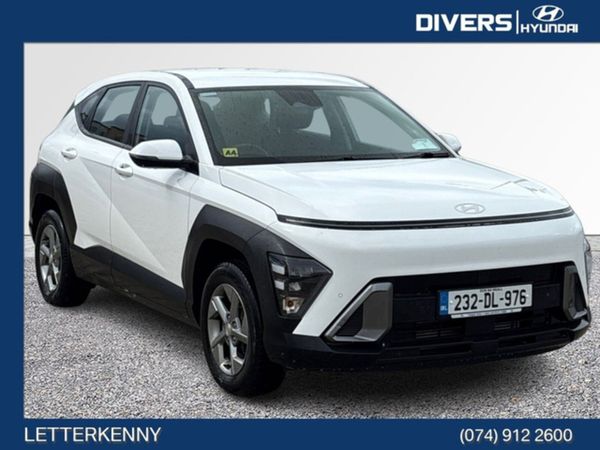 Hyundai KONA MPV, Petrol, 2023, White