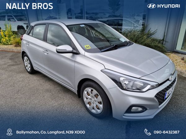 Hyundai i20 Hatchback, Petrol, 2019, Grey