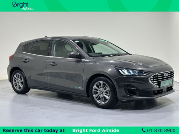 Ford Focus Hatchback, Petrol Hybrid, 2025, Grey