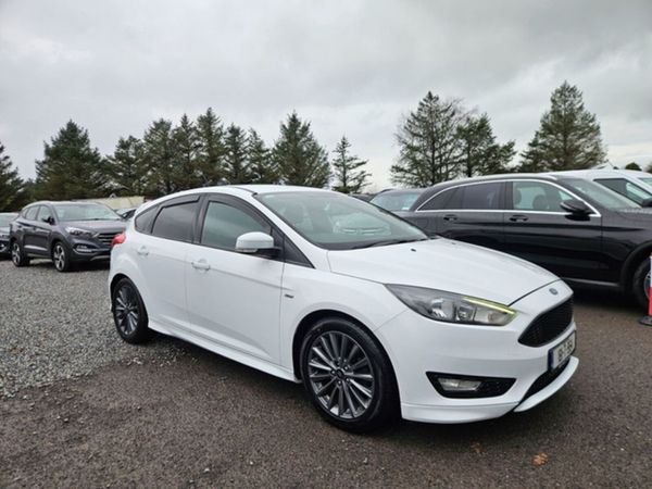 Ford Focus Hatchback, Petrol, 2018, White