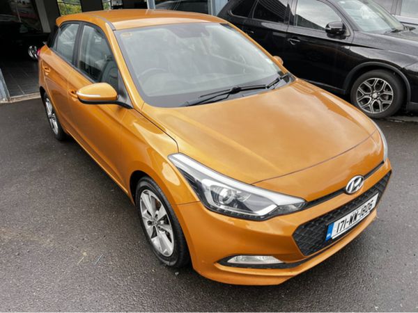 Hyundai i20 Hatchback, Diesel, 2017, Orange