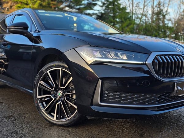 Skoda Superb Saloon, Diesel, 2024, Black