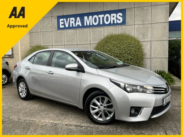 Toyota Corolla Saloon, Diesel, 2015, Silver