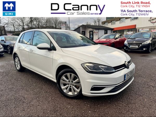 Volkswagen Golf Hatchback, Petrol, 2017, White