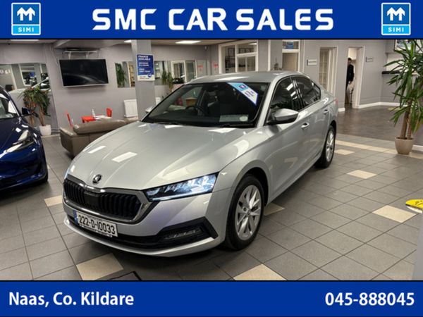 Skoda Octavia Hatchback, Diesel, 2022, Grey