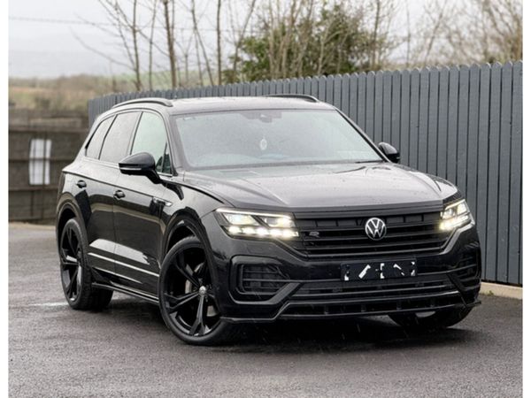 Volkswagen Touareg SUV, Diesel, 2022, Black