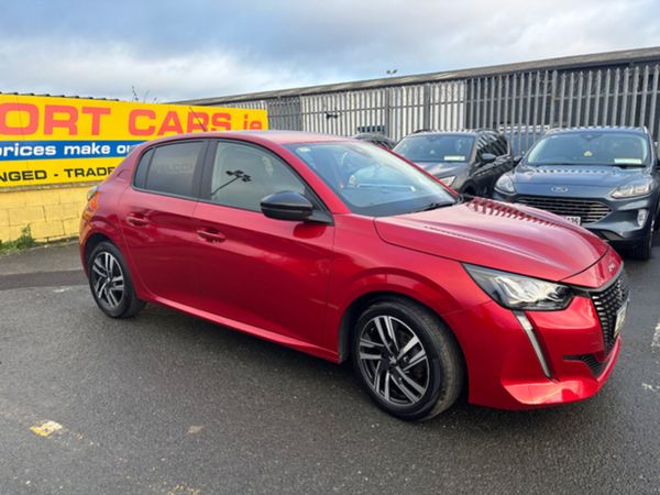 Peugeot 208 Hatchback, Petrol, 2023, Red