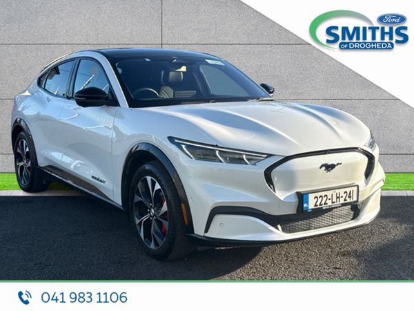 Ford Mustang Mach-E Hatchback, Electric, 2022, White