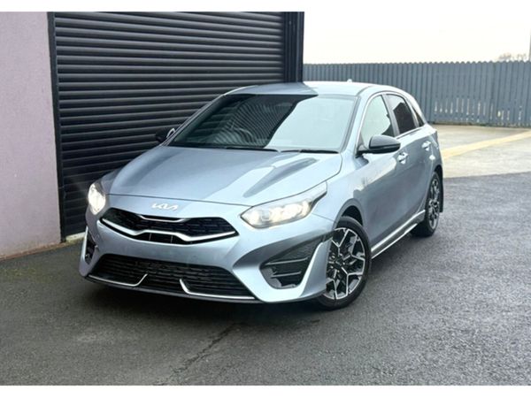 Kia Ceed Hatchback, Petrol, 2024, Grey