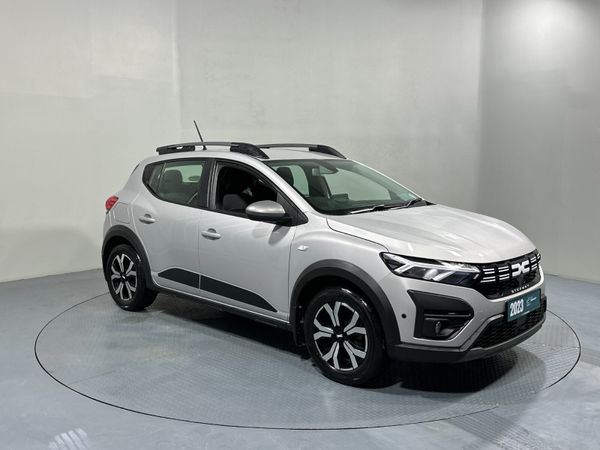 Dacia Sandero Stepway Hatchback, Petrol, 2023, Grey