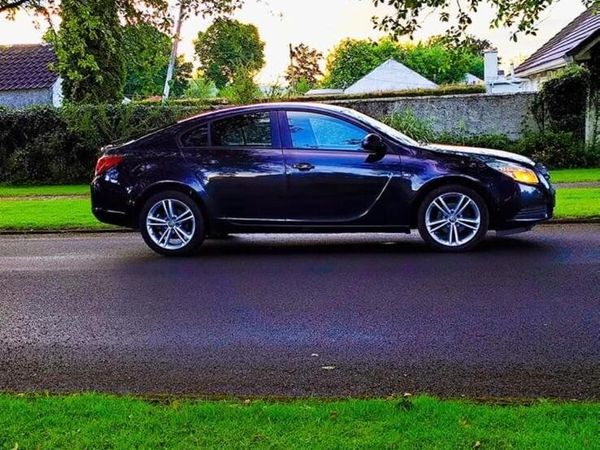 Opel Insignia MPV, Diesel, 2012, Black