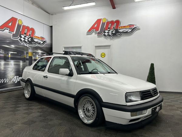 Volkswagen Vento Coupe, Petrol, 1995, White