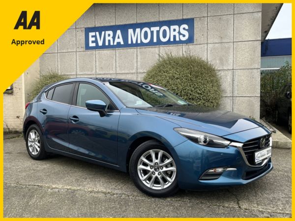 Mazda Mazda3 Hatchback, Petrol, 2019, Blue