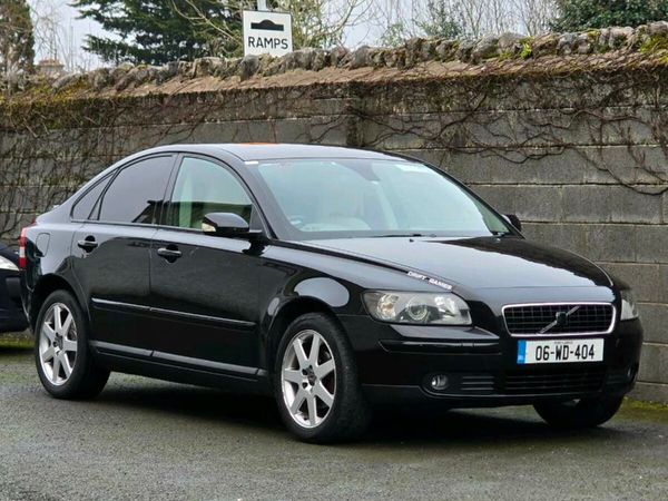Volvo S40 Saloon, Petrol, 2006, Black