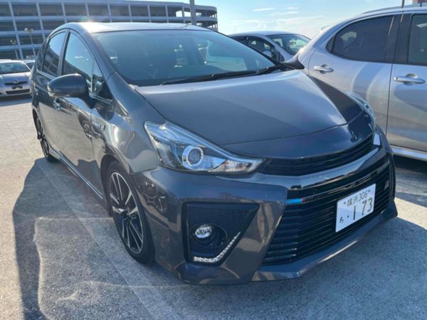 Toyota Prius MPV, Petrol Hybrid, 2019, Grey