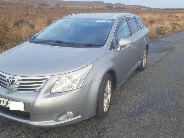 Toyota Avensis Estate, Diesel, 2010, Grey