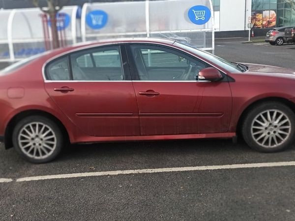Renault Laguna Hatchback, Diesel, 2008, Red