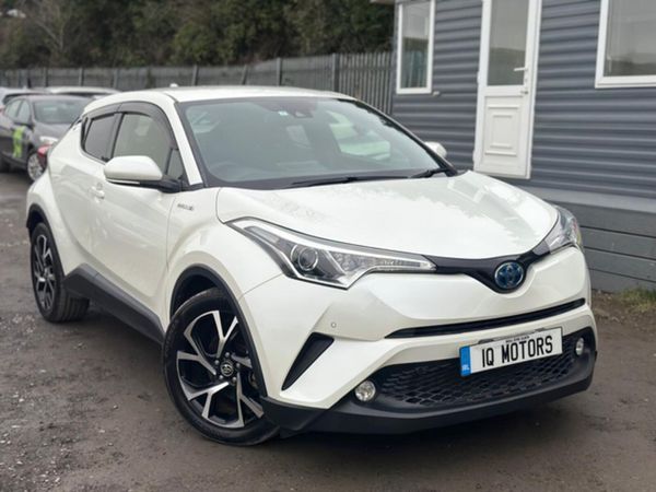Toyota C-HR SUV, Petrol Hybrid, 2017, White