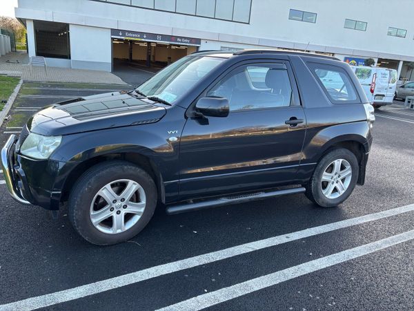 Suzuki Grand Vitara SUV, Petrol, 2006, Black