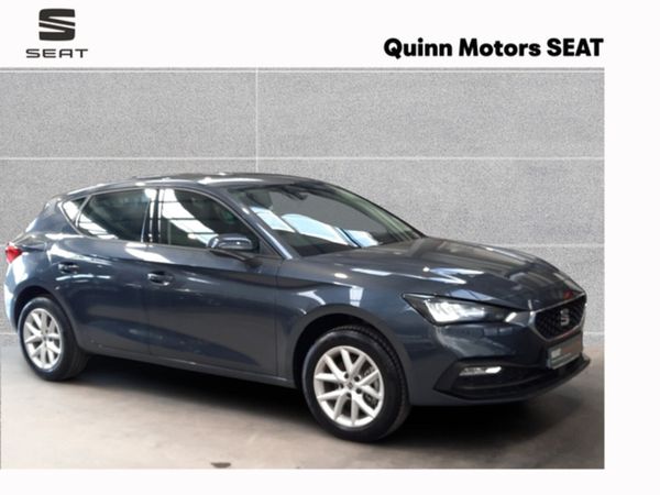 SEAT Leon Hatchback, Petrol, 2024, Grey