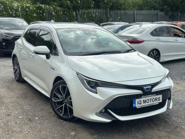 Toyota Corolla Hatchback, Petrol Hybrid, 2018, White