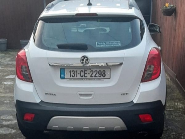 Vauxhall Mokka Hatchback, Diesel, 2013, White