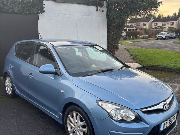 Hyundai i30 Hatchback, Diesel, 2011, Blue