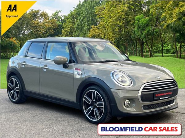 Mini Cooper Hatchback, Petrol, 2020, Green
